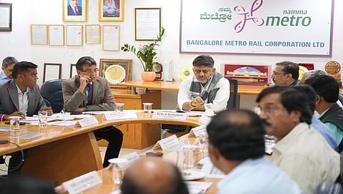 Dk Shivakumar with bmrcl officers