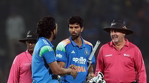 KL Rahul - Washington Sundar