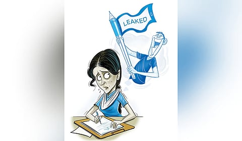 SSLC ಪೂರ್ವಸಿದ್ಧತಾ ಪರೀಕ್ಷೆ: ಉತ್ತಮ Result ಗಾಗಿ ಶಿಕ್ಷಕರಿಂದಲೇ ಪ್ರಶ್ನೆಪತ್ರಿಕೆ ಲೀಕ್; 6 ಮಂದಿ ಬಂಧನ; ಪತ್ತೆಗೆ ನೆರವು ನೀಡಿದ್ದು ವಿಶಿಷ್ಟ ಕೋಡ್!