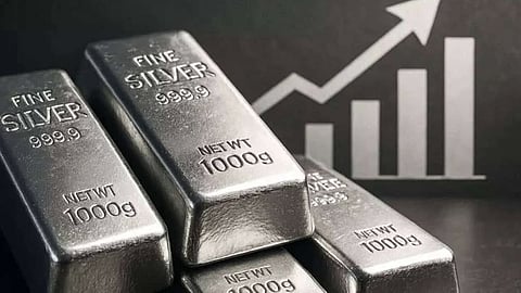 ಬಡವರ ಚಿನ್ನವಾಗಲಿದೆ ಬೆಳ್ಳಿ! (ಹಣಕ್ಲಾಸು)