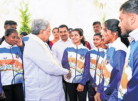 International throwball champions receive grand welcome in Bengaluru