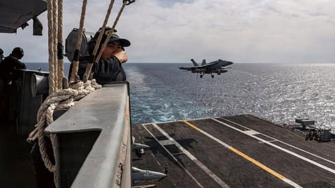 ತೀವ್ರಗೊಂಡ ಮಧ್ಯ ಏಷ್ಯಾ ಸಮರ: ಇರಾನ್ನಲ್ಲಿ ಇಳಿಯಲಿದೆ ಅಮೆರಿಕ ಸೇನೆ!