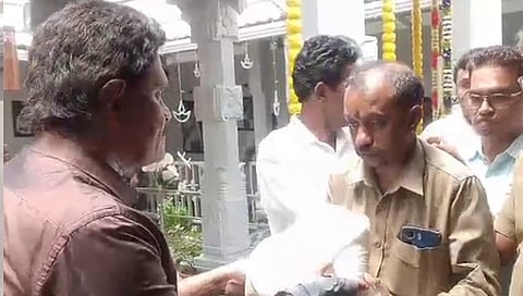 Auto LPG Crisis: Actor Vinod Raj distributes grocery kits to Auto drivers