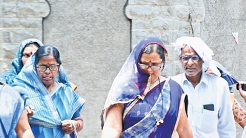 ಬಿರು ಬಿಸಿಲಿಗೆ ಕಲಬುರಗಿ ಕಂಗಾಲು: 45 ಡಿಗ್ರಿ ತಲುಪಿದ ತಾಪಮಾನ, ಆರೆಂಜ್ ಅಲರ್ಟ್ ಘೋಷಣೆ