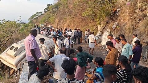 Eight killed as tourist van plunges into gorge on Valparai ghat road in Coimbatore
