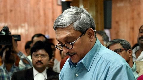 ರಾಜ್ಯಸಭಾ ಚುನಾವಣೆಗೆ ಅರ್ಜಿ ಸಲ್ಲಿಸುತ್ತಿರುವ ಮನೋಹರ್ ಪರ್ರಿಕರ್
