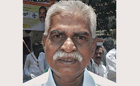 ಪುಂಡಲೀಕ ಹಾಲಂಬಿ