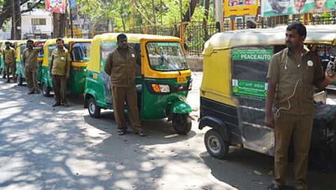 ಆಟೋ ಚಾಲಕರು