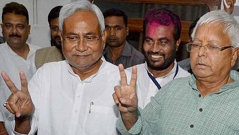 ನಿತಿಶ್ ಕುಮಾರ್ ಹಾಗೂ ಲಾಲು ಪ್ರಸಾದ್ ಯಾದವ್