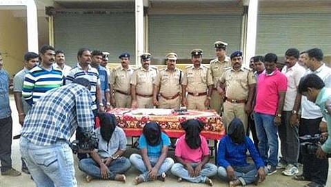 ಪೊಲೀಸರಿಂದ ಬಂಧನಕ್ಕೊಳಗಾದ ಅಪಹರಣಕಾರರು