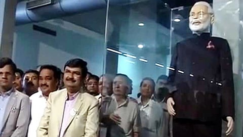 ಹರಾಜಿನಲ್ಲಿ ಮೋದಿ ಸೂಟ್