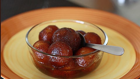 ಆಲೂಗಡ್ಡೆ ಜಾಮೂನ್