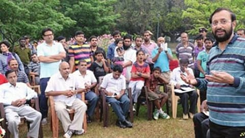 ಕಬ್ಬನ್ ಪಾರ್ಕ್ನಲ್ಲಿ ಸಚಿವ ಜಾವ್ಡೇಕರ್ ಜಾಗಿಂಗ್
