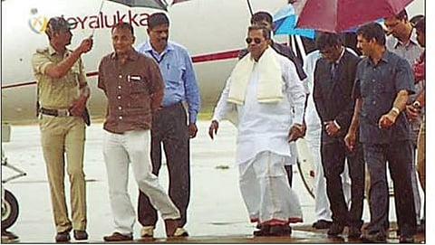 ಹುಬ್ಬಳ್ಳಿ ವಿಮಾನ ನಿಲ್ದಾಣದಲ್ಲಿ ಸಿ.ಎಂ ಸಿದ್ದರಾಮಯ್ಯ