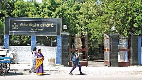 ಲೈಂಗಿಕ ಕಿರುಕುಳದ ವಿರುದ್ಧ ಹೋರಾಡಿದ್ದಕ್ಕೆ ನೌಕರಿ ಕಳೆದುಕೊಂಡ ಆರ್ ಜೆ ದಂಪತಿ