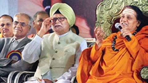 ಕೊಳದ ಮಠದ ಪೀಠಾಧ್ಯಕ್ಷ ಶಾಂತವೀರ ಸ್ವಾಮೀಜಿ