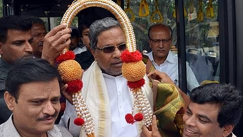 ನಗರ ಪ್ರದಕ್ಷಿಣೆಯಲ್ಲಿ ನಿರತರಾಗಿರುವ ಮುಖ್ಯಮಂತ್ರಿ ಸಿದ್ದರಾಮಯ್ಯ
