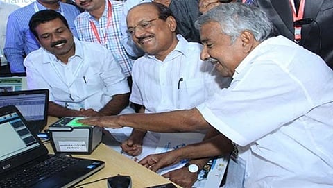 ಕೇರಳವನ್ನು ಸಂಪೂರ್ಣ ಡಿಜಿಟಲ್ ರಾಜ್ಯ ಎಂದು ಘೋಷಿಸಿದ ಸಿಎಂ ಉಮನ್ ಚಾಂಡಿ
