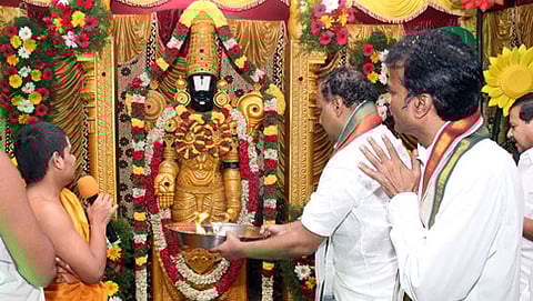 ವಿಶ್ವ ವಿಖ್ಯಾತ ತಿರುಪತಿ ತಿರುಮಲ ದೇವಾಲಯ (ಸಂಗ್ರಹ ಚಿತ್ರ)
