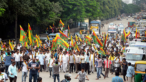 ಕನ್ನಡ ಪರ ಸಂಘಟನೆಳಿಂದ ಪ್ರತಿಭಟನೆ (ಸಂಗ್ರಹ ಚಿತ್ರ)