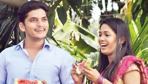 'ಮನ ಮಂಥನ' ಸಿನೆಮಾದಲ್ಲಿ ಕಿರಣ್ ಮತ್ತು ಅರ್ಪಿತಾ
