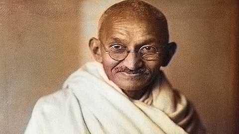 ಶಾಂತಿಪ್ರಿಯ ರಾಷ್ಟ್ರಪಿತ ಮಹಾತ್ಮಗಾಂಧೀಜಿ