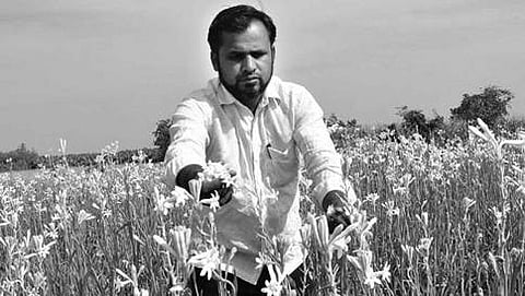 ಹೂ ಬೇಸಾಯಗಾರ ದಾವಲ್ ಸಾಬ್