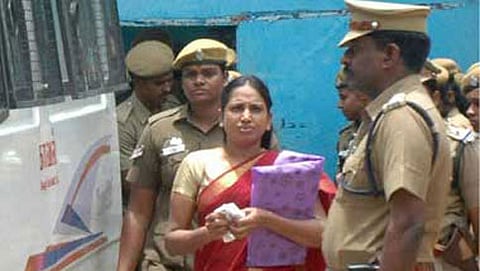 ರಾಜೀವ್ ಗಾಂಧಿ ಹಂತಕಿ ನಳಿನಿ (ಸಂಗ್ರಹ ಚಿತ್ರ)