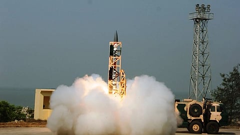 ಭಾರತದ ಸೂಪರ್ ಸಾನಿಕ್ ಇಂಟರ್ ಸೆಪ್ಟರ್ ಮಿಸೈಲ್ ವ್ಯವಸ್ಥೆ (ಟಿಎನ್ ಐಇ ಚಿತ್ರ)