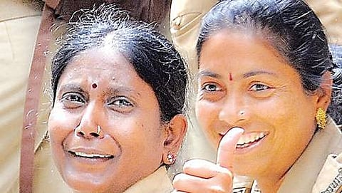 ಪ್ರತಿಭಟನಾ ನಿರತ ಪೊಲೀಸರ ಮೇಲೆ ದೇಶದ್ರೋಹ ಪ್ರಕರಣ!
