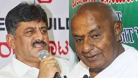 ಡಿ.ಕೆ ಶಿವಕುಮಾರ್ ಮತ್ತು ಎಚ್ .ಡಿ ದೇವೇಗೌಡ