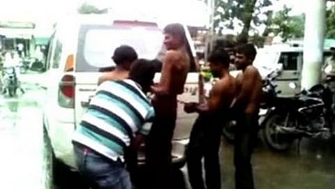 ಉನಾದಲ್ಲಿ ನಡೆದ ದಲಿತರ ಮೇಲಿನ ಹಲ್ಲೆಯ ಚಿತ್ರ