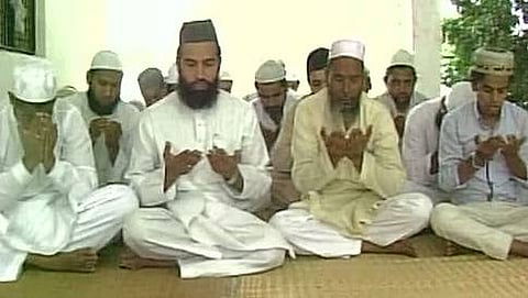 ಉತ್ತರ ಪ್ರದೇಶದ ಬಿಜ್ನೋರ್ ಮಸೀದಿಯಲ್ಲಿ ವಿಶೇಷ ಪ್ರಾರ್ಥನೆ