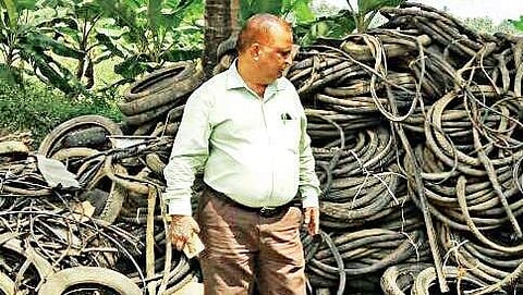 ಆಲೆಮನೆ ಮೇಲೆ ಅಧಿಕಾರಿಗಳ ದಾಳಿ