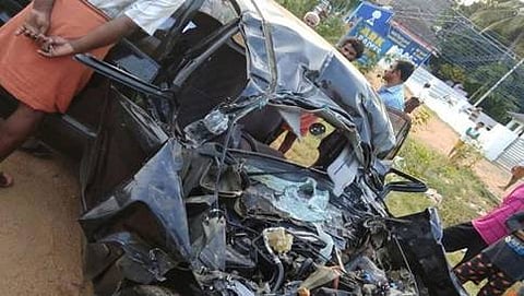 ಅಪಘಾತಕ್ಕೊಳಗಾದ ಕಾರು