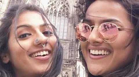 ಶ್ರುತಿ ಹರಿಹರನ್ ಮತ್ತು ಶ್ರದ್ಧಾ ಶ್ರೀನಾಥ್