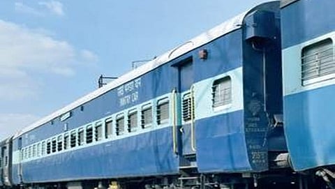 ರೈಲು (ಸಂಗ್ರಹ ಚಿತ್ರ)