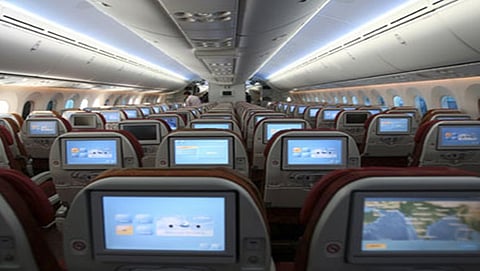 ವಿಮಾನಯಾನದಲ್ಲೂ ಮೊಬೈಲ್ ಕರೆ, ಇಂಟರ್ ನೆಟ್ ಸೇವೆ ಒದಗಿಸಲು ಟ್ರಾಯ್ ಪ್ರಸ್ತಾವನೆ