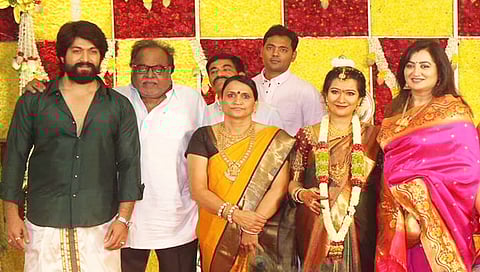 ಅಂಬರೀಶ್-ಯಶ್-ರಾಧಿಕಾ ಪಂಡಿತ್