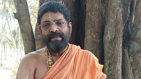 ಶಿರೂರು ಲಕ್ಷ್ಮೀವರ ತೀರ್ಥ ಸ್ವಾಮೀಜಿ(ಸಂಗ್ರಹ ಚಿತ್ರ)