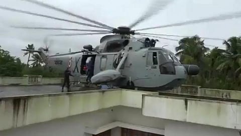 ಟೆರೇಸ್ ಮೇಲೆ ಕಾಪ್ಟರ್; ಸಣ್ಣ ತಪ್ಪಾಗಿದ್ದರೂ 3 ಸೆಕೆಂಡ್'ಗಳಲ್ಲಿ ಹೆಲಿಕಾಪ್ಟರ್ ಪುಡಿಪುಡಿಯಾಗುತ್ತಿತ್ತು, ಪೈಲಟ್ ಬಿಚ್ಚಿಟ್ಟ ಸತ್ಯವಿದು!