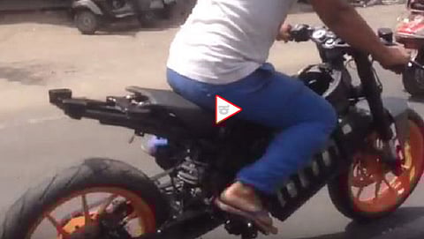 ಮೋದಿ ಬೈಕ್