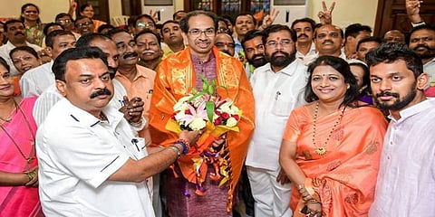 ಪಕ್ಷೇತರರನ್ನು ಸೆಳೆಯಲು ಬಿಜೆಪಿ-ಶಿವಸೇನೆ ಮೈತ್ರಿಕೂಟದ ನಡುವೆ 'ಮಹಾ' ಸರ್ಕಸ್ !