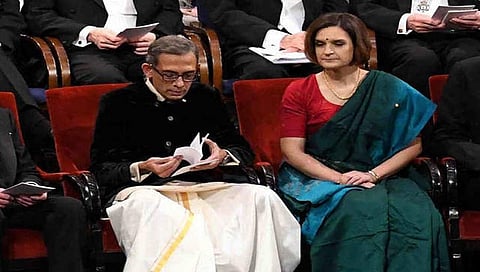 ಅಭಿಜಿತ್ ಬ್ಯಾನರ್ಜಿ-ಎಸ್ತರ್