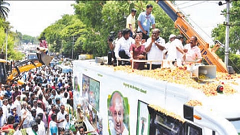 ಮುಖ್ಯಮಂತ್ರಿ ಎಚ್ ಡಿ ಕುಮಾರಸ್ವಾಮಿ