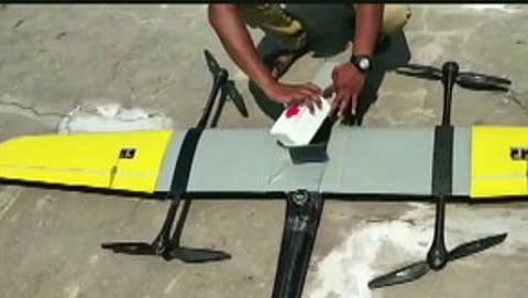 ಡ್ರೋನ್ ಮೂಲಕ ಕುಗ್ರಾಮದ ಆಸ್ಪತ್ರೆಗೆ ರಕ್ತ ರವಾನೆ