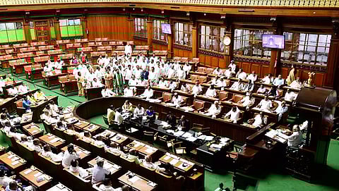 ಸದನದ ಕಲಾಪದ ಸಾಂದರ್ಭಿಕ ಚಿತ್ರ