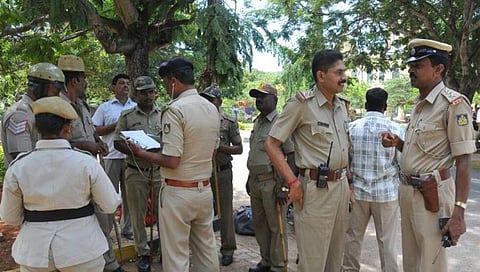 ಕರ್ನಾಟಕ ಪೊಲೀಸ್ (ಸಾಂದರ್ಭಿಕ ಚಿತ್ರ)