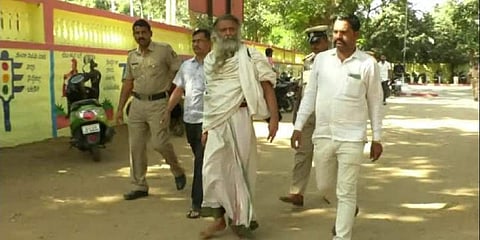 ಬಂಧಿತ ಅರ್ಚಕ ವಿದ್ಯಾದಾಸ್ ಬಾಬಾ