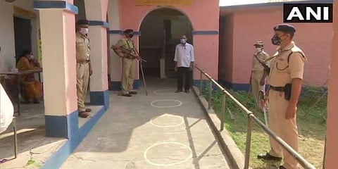ಮತದಾನ ಬಹಿಷ್ಕರಿಸಿದ ಬಿಹಾರ ಗ್ರಾಮಸ್ಥರು: ಕಾರಣ ಏನು ಗೊತ್ತೇ?